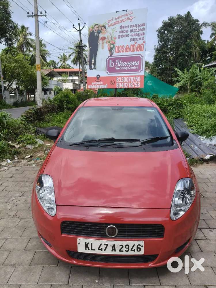 Fiat Grande Punto 2009 Petrol 89000 Km Driven