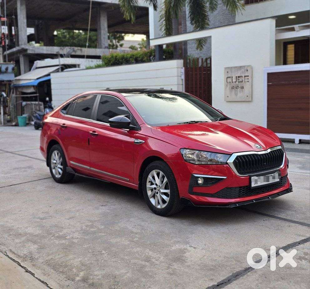 Skoda Slavia Ambition 1.0l Tsi Mt, 2022, Petrol