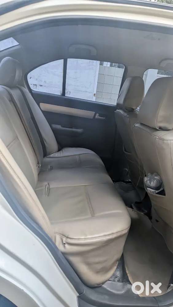 Maruti Suzuki Dzire Vdi 2011