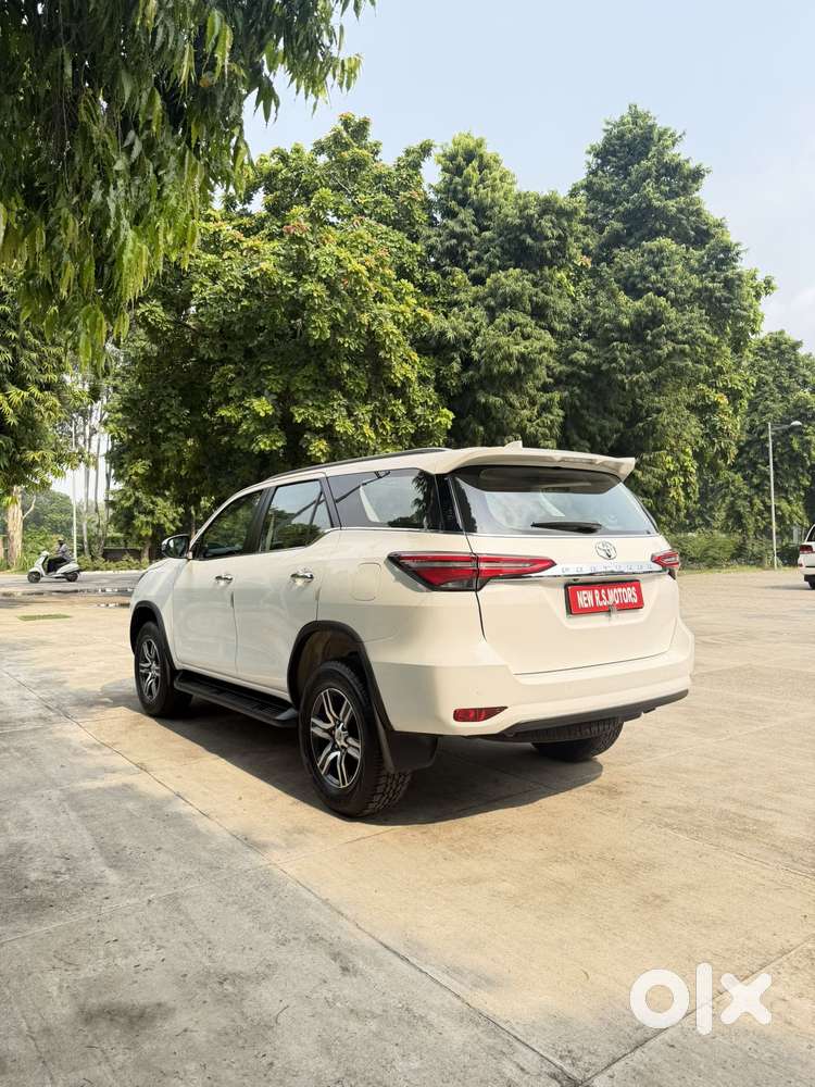 Toyota Fortuner 4x2 At 2.8 Diesel, 2025, Diesel