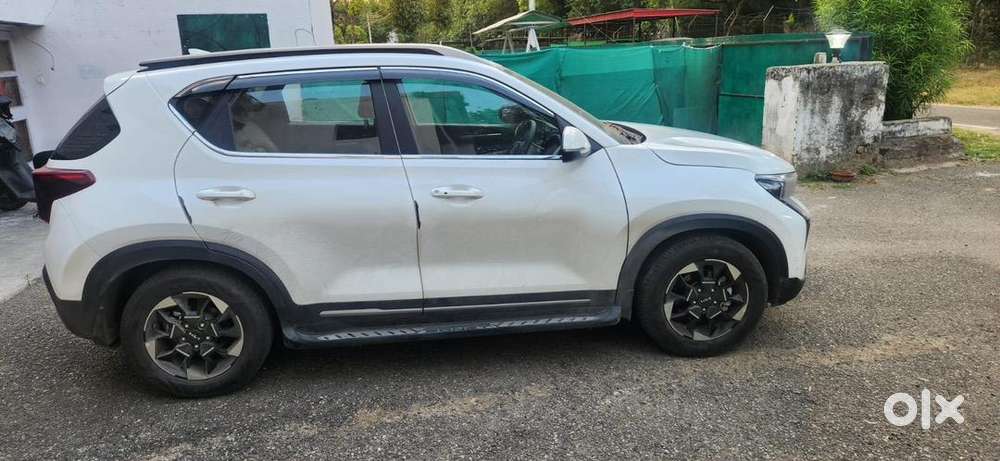 Kia Sonet 2025 Diesel Automatic Just Like Brand New8900 Km Driven