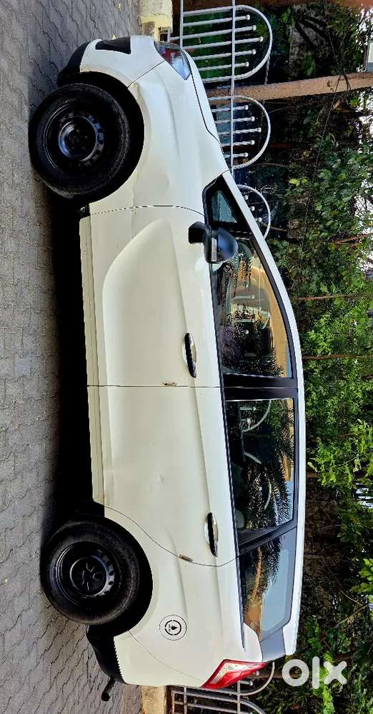 Mahindra Marazzo M2 2019 Diesel Well Maintained