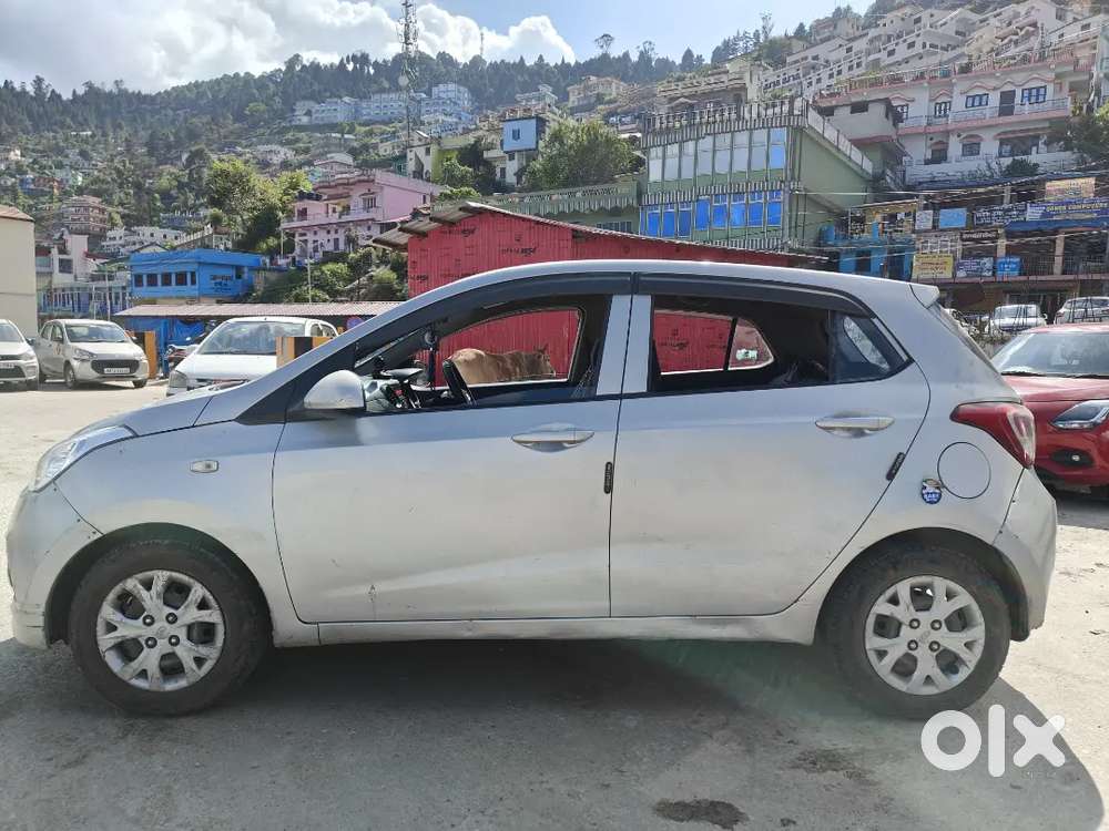 Hyundai Grand I10 2016 Petrol 90000 Km Driven