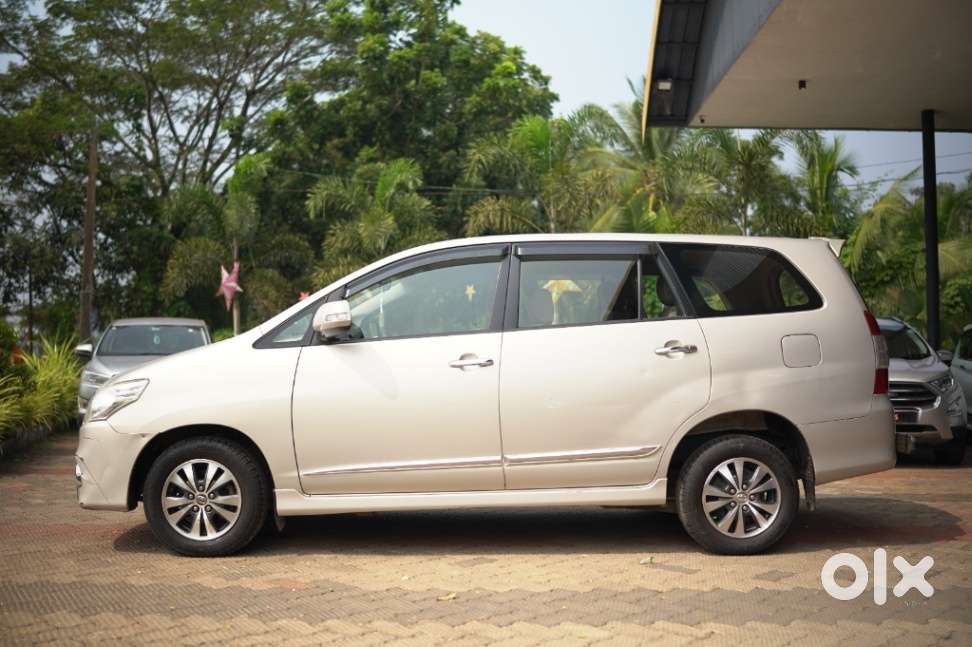 Toyota Innova 2.5 V 7 Str, 2015, Diesel