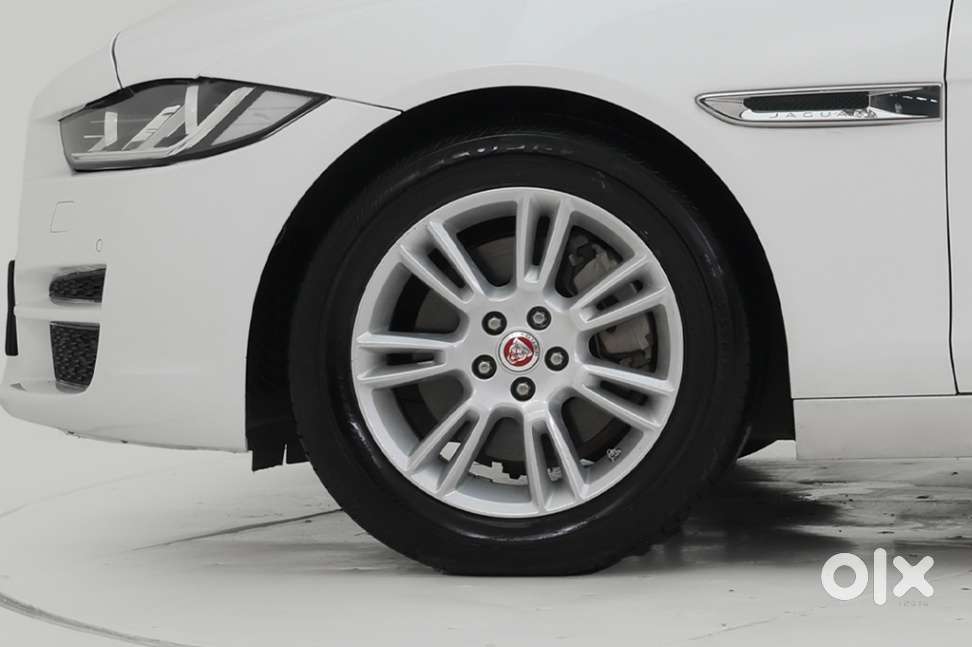 Jaguar Xe Prestige, 2018, Petrol