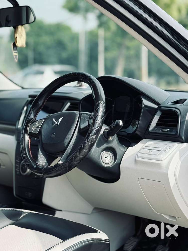 Mahindra Xuv300 W6 Diesel, 2023, Diesel