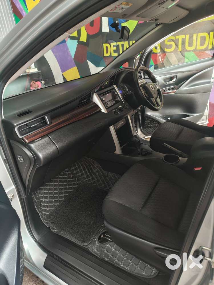 Toyota Innova Crysta 2018