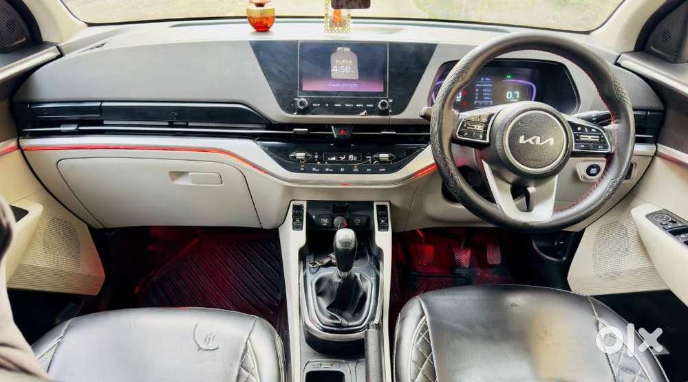 Kia Carens Prestige Plus Diesel, 2023, Diesel