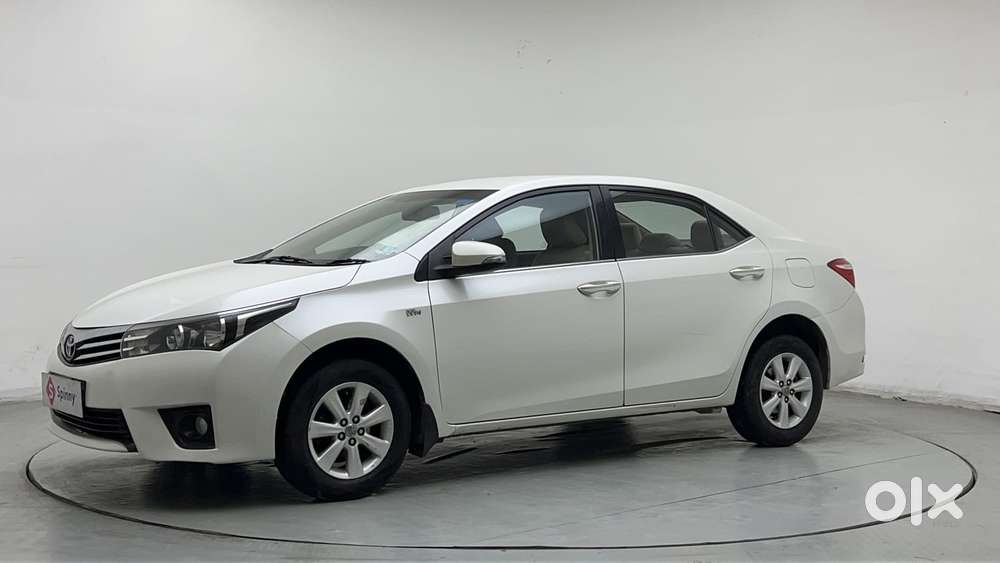 Toyota Corolla Altis 1.8 G, 2015, Petrol