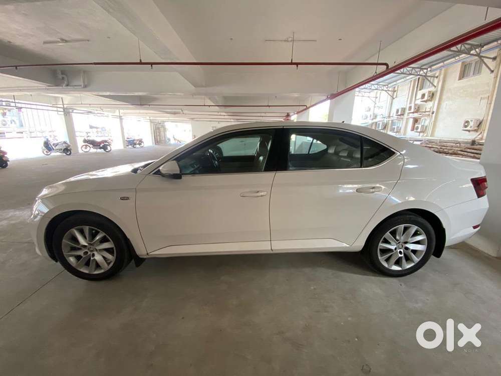 Skoda Superb 2017 Diesel Well Maintained