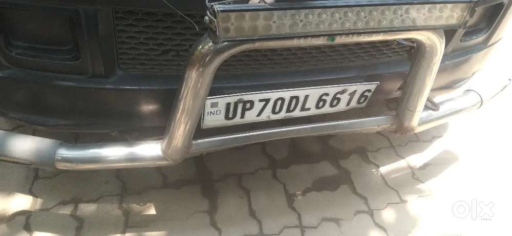 Mahindra Tuv 300 2016 Diesel 107000 Km Driven