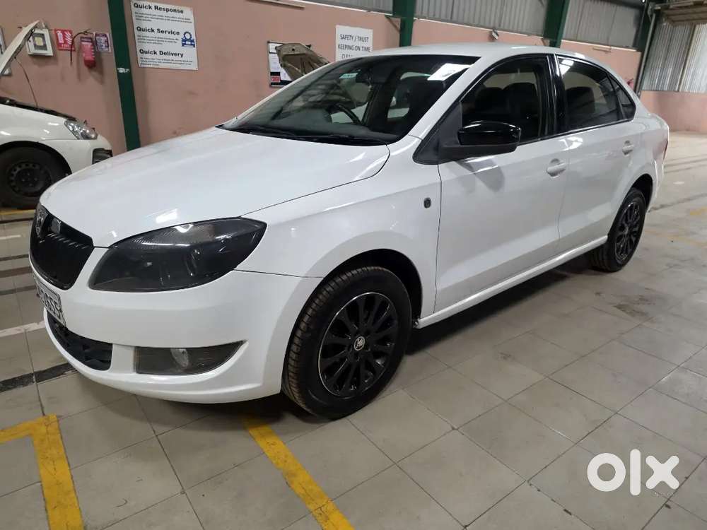 Skoda Rapid Elegance 1.5 2014