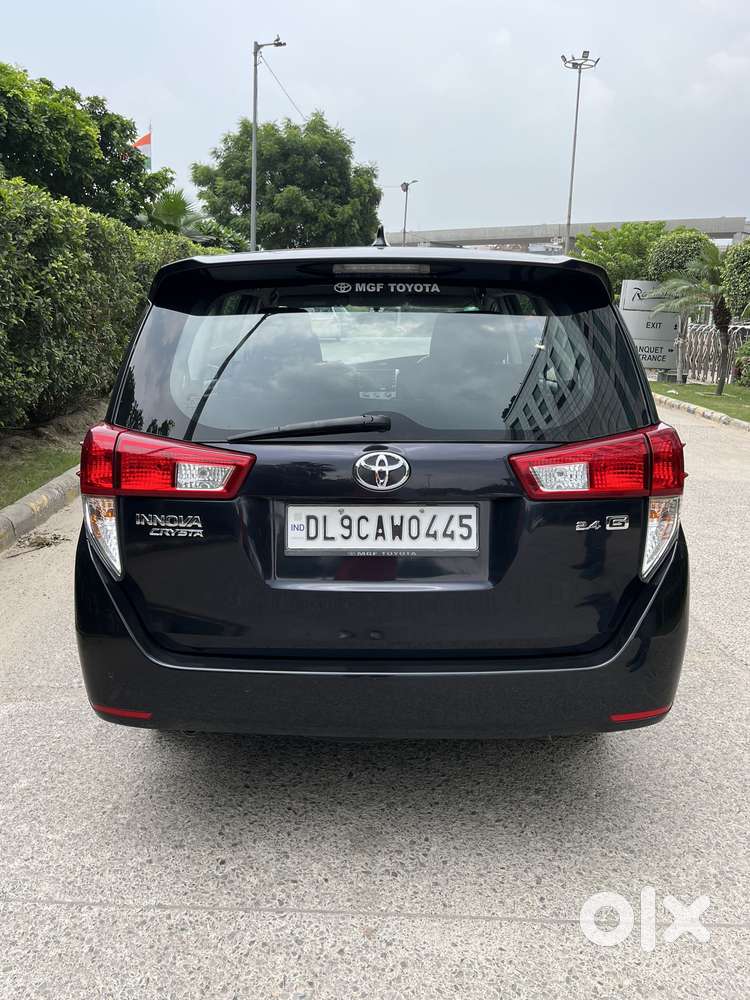 Toyota Innova Crysta