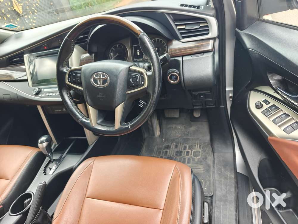 Toyota Innova Crysta 2.8z Automatic, 2018, Diesel