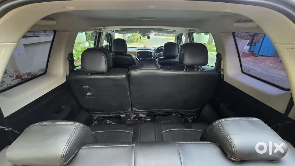 Scorpio N Z8 Automatic Show Room Conditions With Best Interior