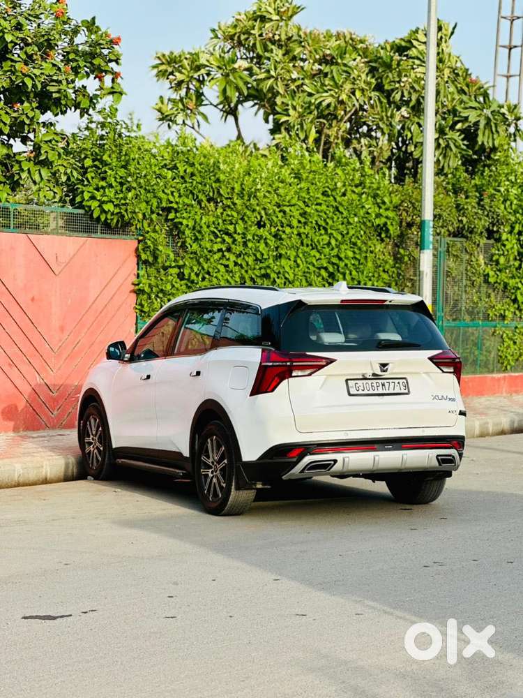 Mahindra Xuv700 2.2 Ax 7 Diesel At Luxury Pack Str Awd, 2023, Diesel