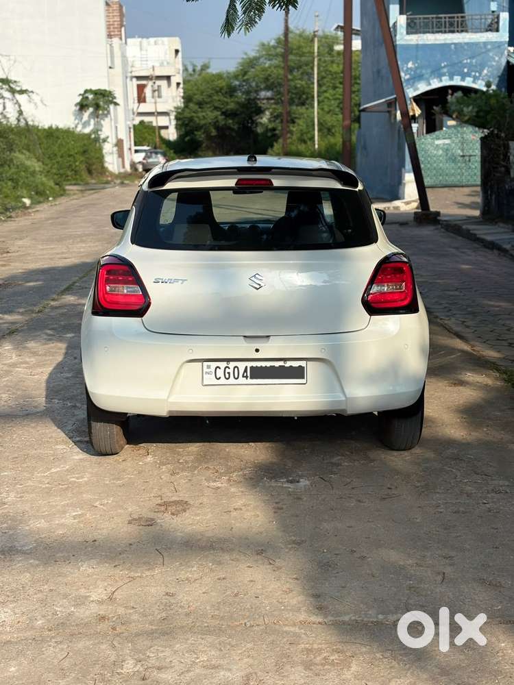 Maruti Suzuki Swift Lxi Option, 2022, Petrol