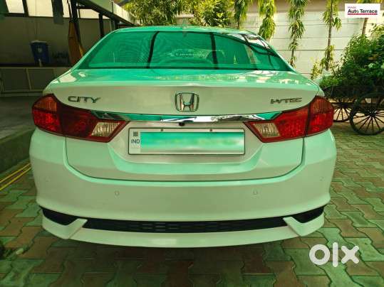 Honda City V Mt, 2022, Petrol