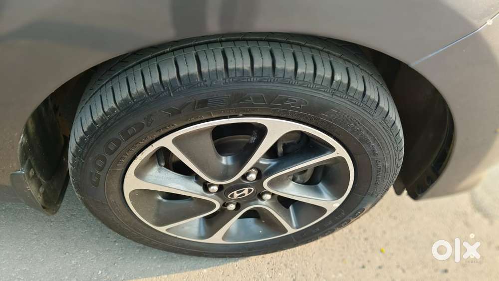 Hyundai Grand I10 [2017-2020] 1.2 Kappa Vtvt Sportz At, 2018, Petrol