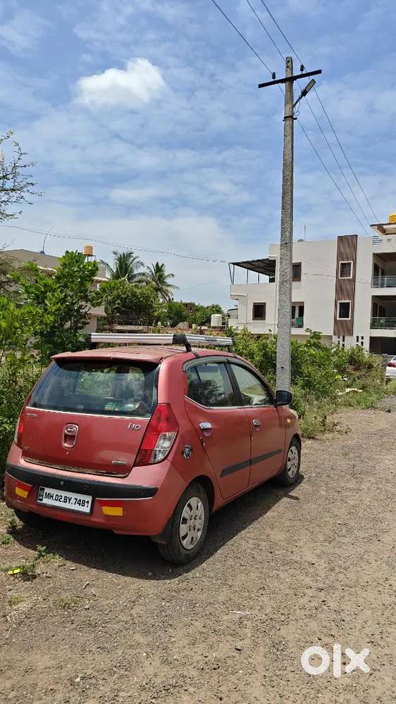 I10 Magna 1.2 Cng & Petrol. 2010 Model . 82000km Drive