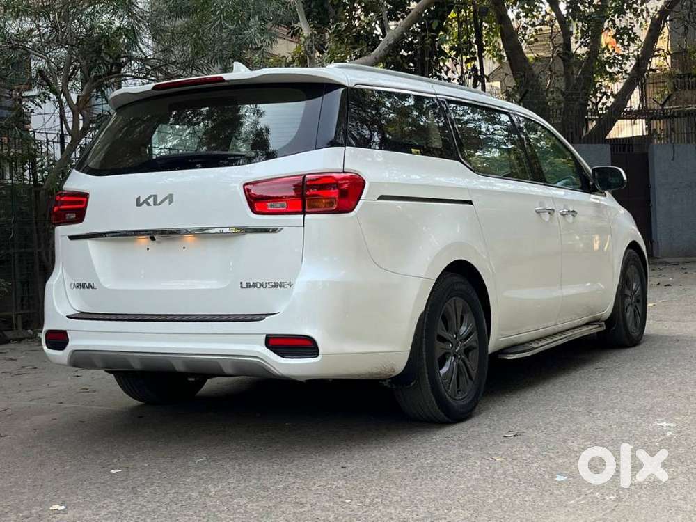 Kia Carnival Limousine Plus 7 Str, 2022, Diesel