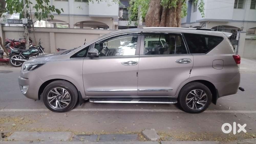 Toyota Innova Crysta 2.4 V 7 Str, 2023, Diesel