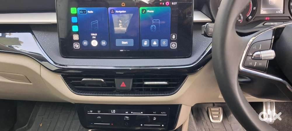 Skoda Slavia Sportline 1.0l Tsi Mt, 2025, Petrol