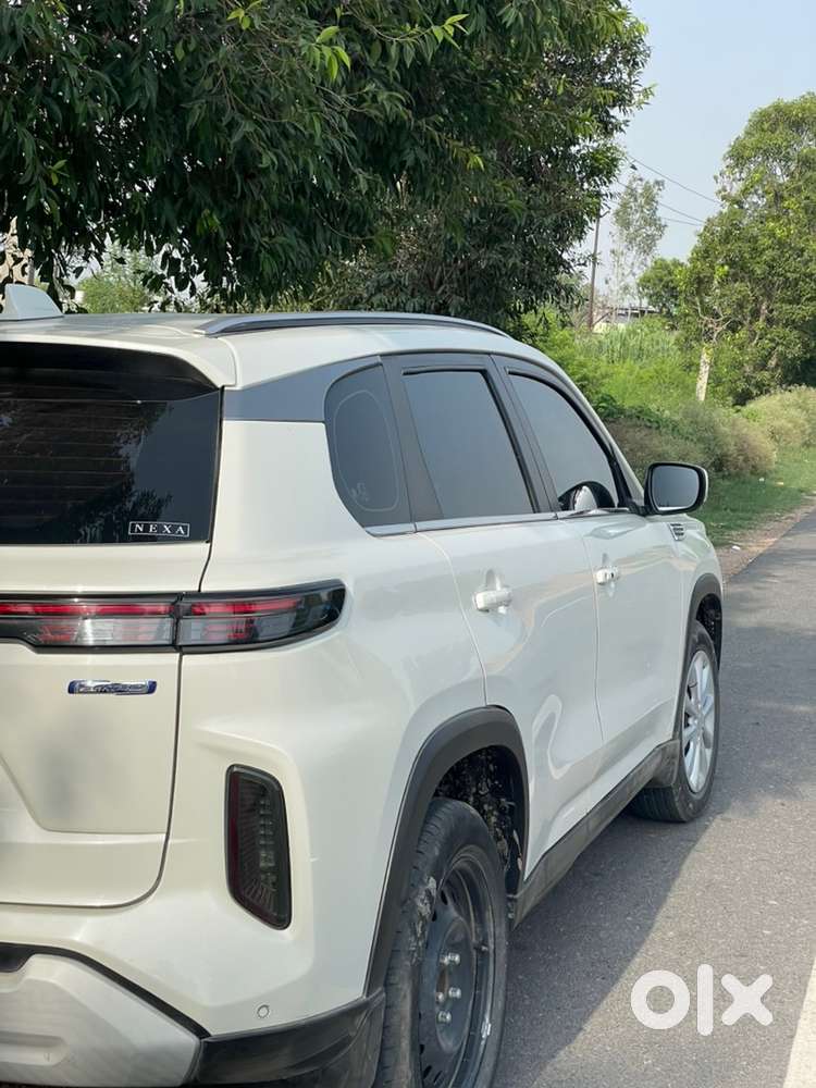 Maruti Suzuki Grand Vitara 2024 Petrol