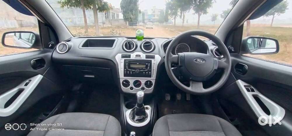 Ford Figo 1.2p Trend Mt, 2013, Diesel