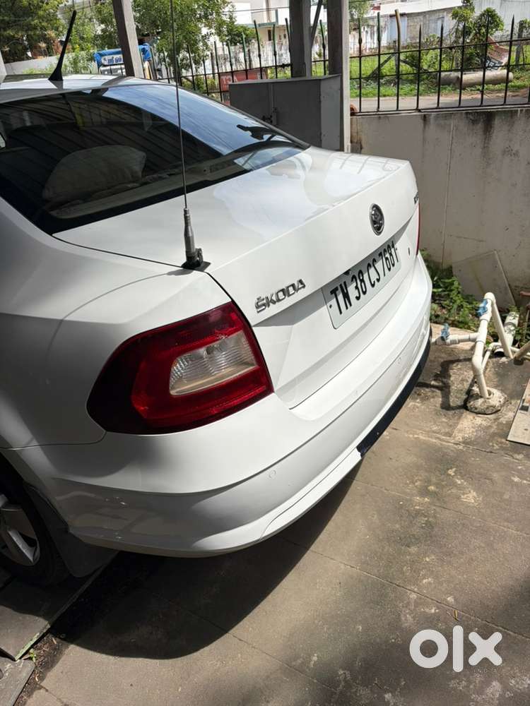 2019 Skoda Rapid Petrol Automatic 78000 Km