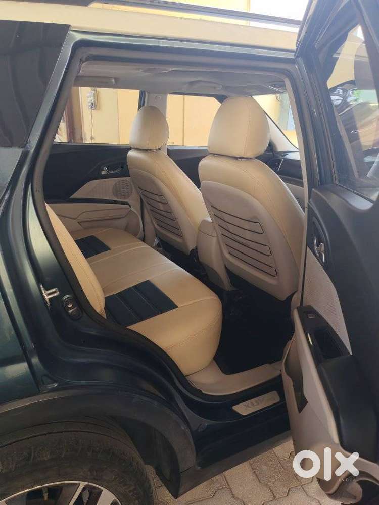 Mahindra Xuv300 W8 Amt Optional Diesel, 2021, Diesel