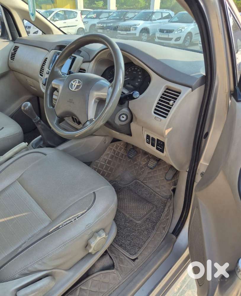 Toyota Innova 2.5 G (diesel) 7 Seater, 2013, Diesel