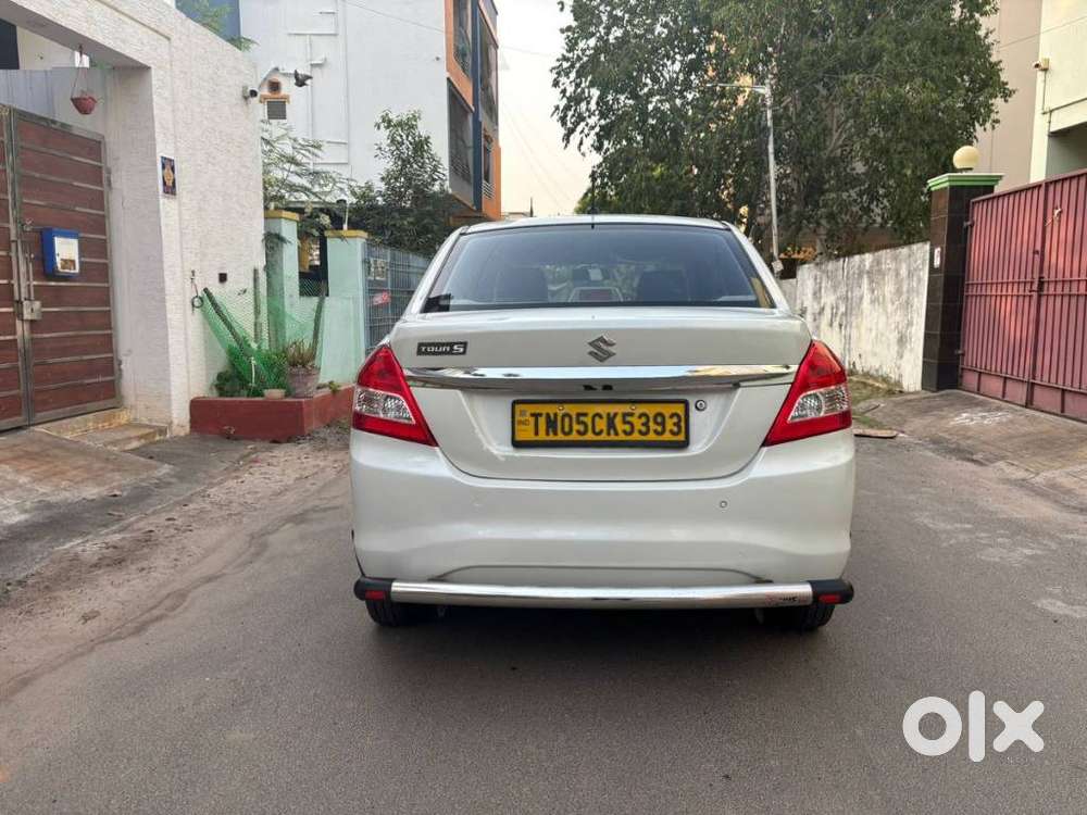 Maruti Suzuki Swift Dzire 1.2 Vxi Bsiv, 2022, Cng & Hybrids