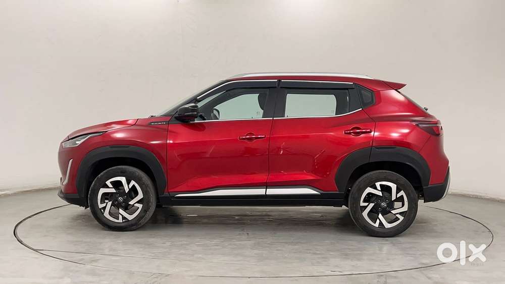 Nissan Magnite 1.0 Xv Executive, 2022, Petrol