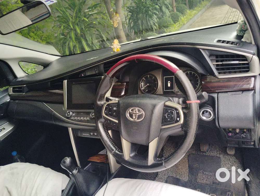 Toyota Innova Crysta 2018