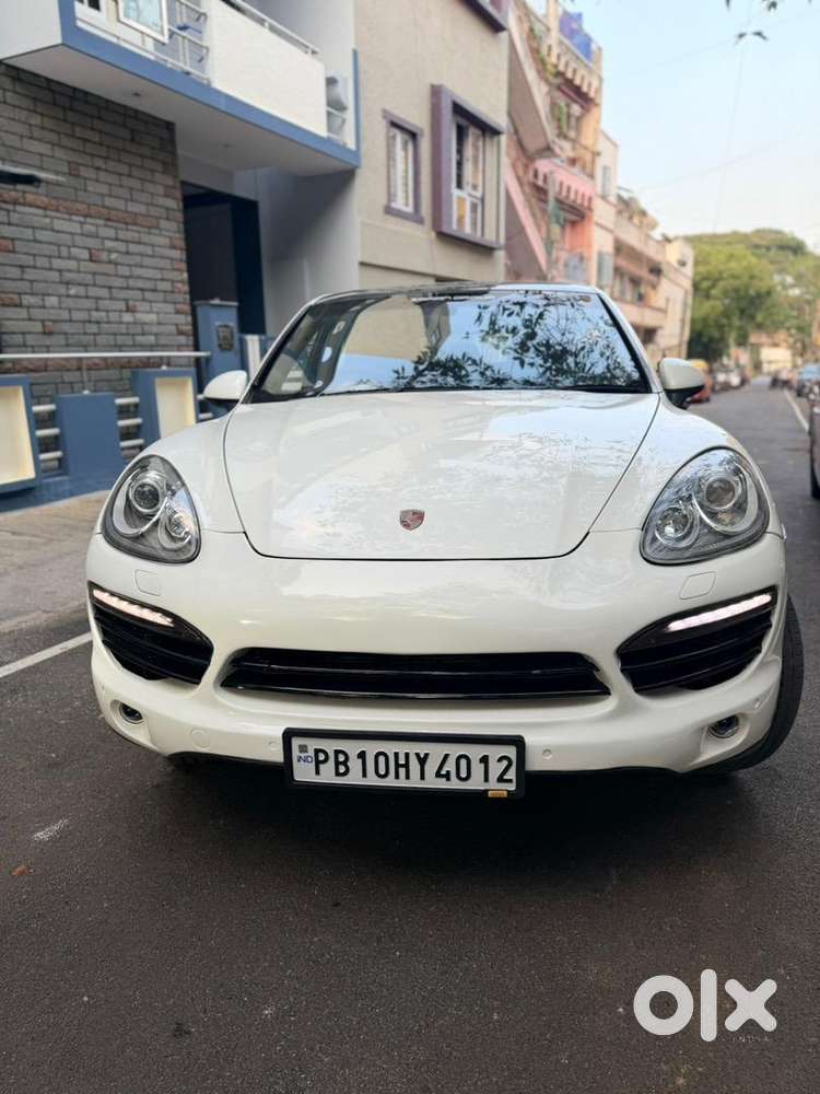 Porsche Cayenne 2013 Diesel 74000 Km Driven