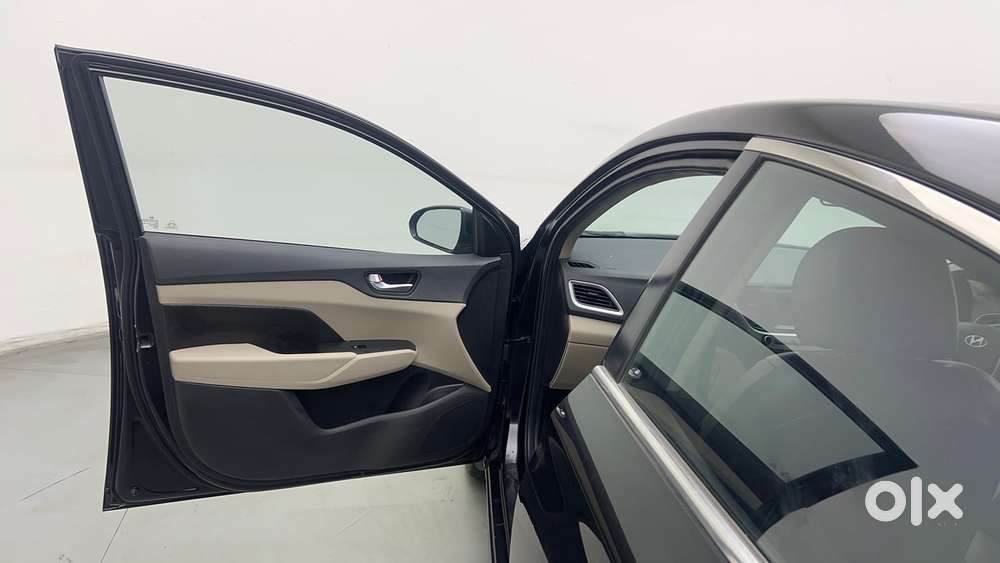 Hyundai Verna Ex 1.6 Vtvt At, 2018, Petrol