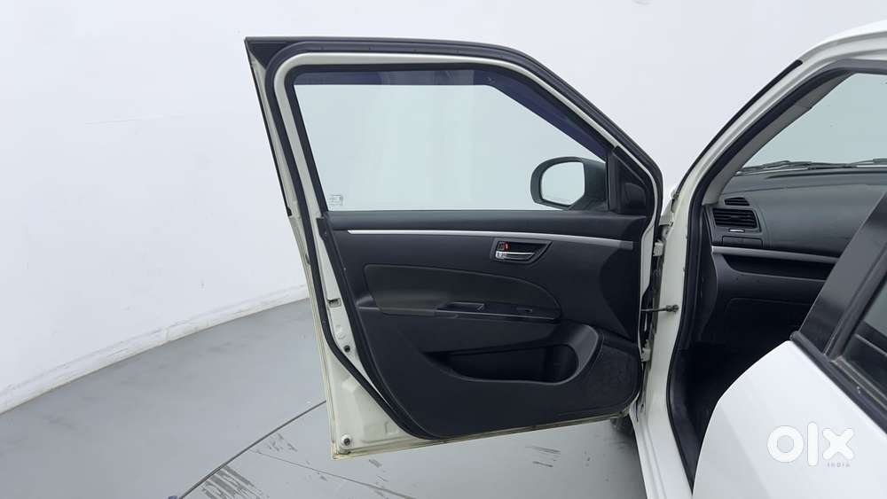 Maruti Suzuki Swift Zxi Cng, 2013, Cng & Hybrids