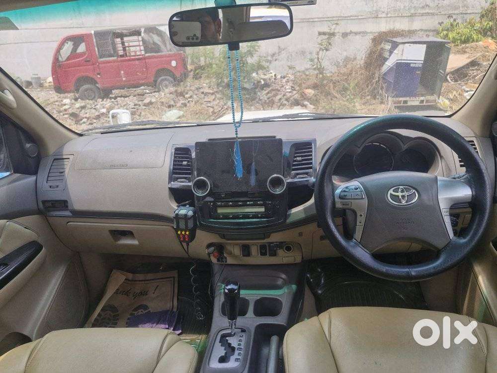 Toyota Fortuner 3.0 4x2 Automatic, 2013, Diesel