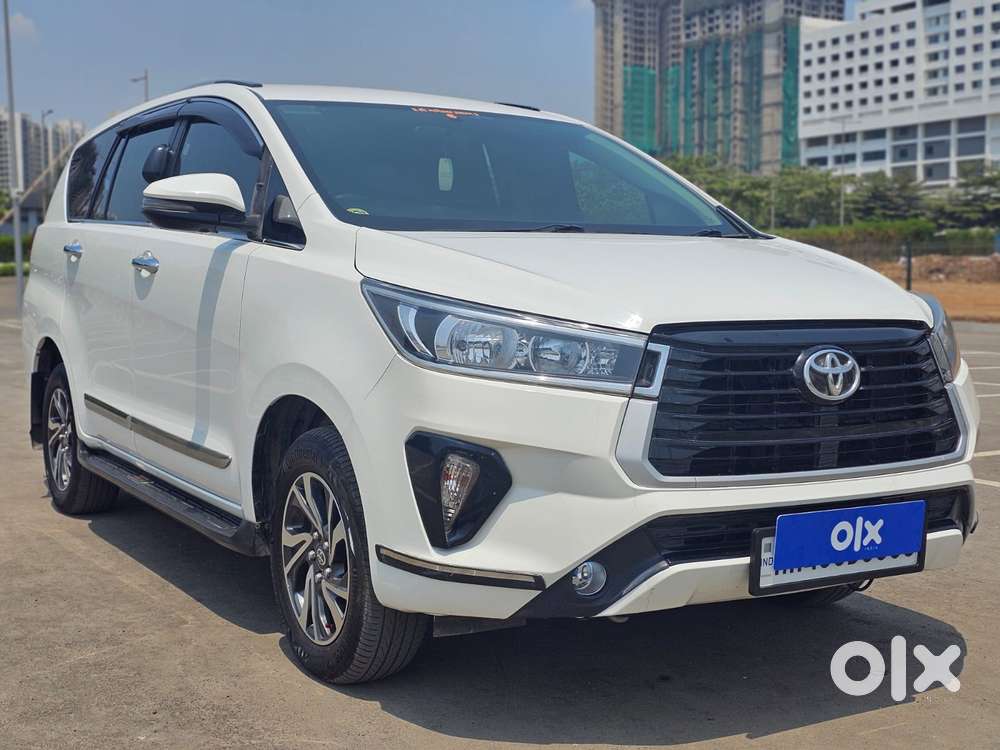 Toyota Innova Crysta