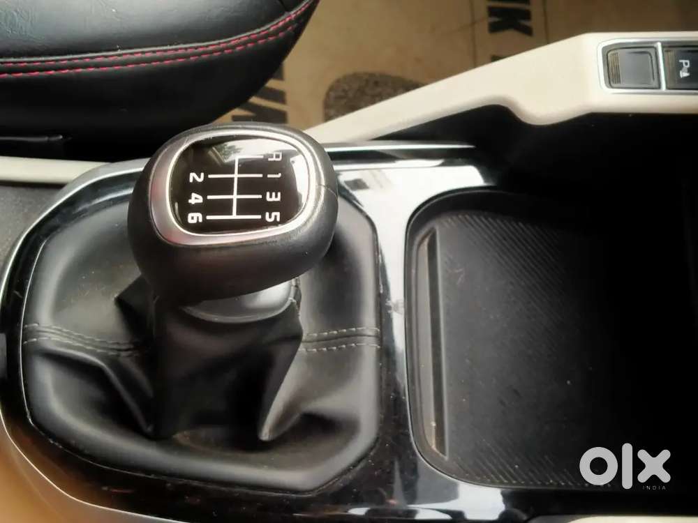 Kia Carens 2025 Petrol Good Condition Well Maintained Super Condition