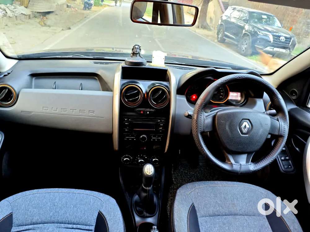 Renault Duster 2017 Diesel 78000 Km Driven