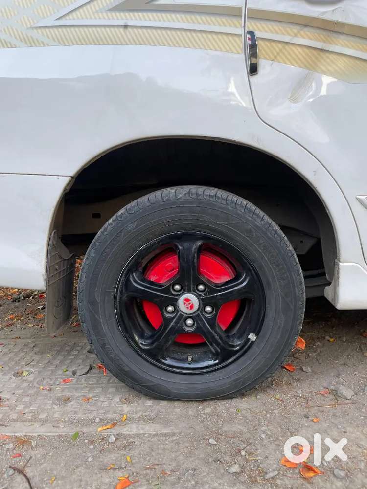 Toyota Innova V 2014