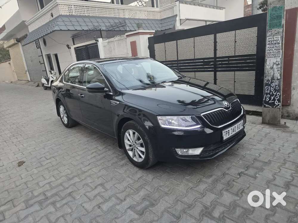Skoda Octavia Ambition Petrol 2014