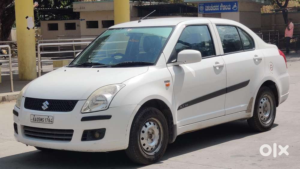 Maruti Suzuki Swift Dzire Ldi Optional, 2015, Diesel