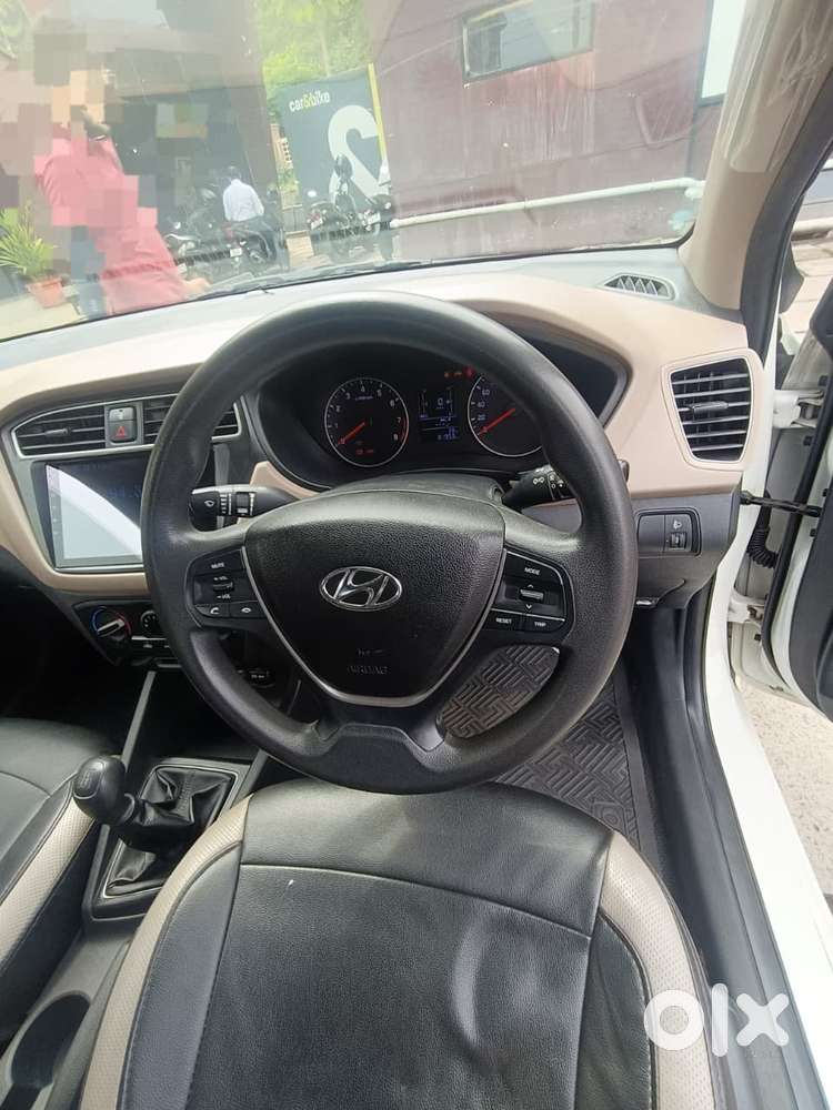 Hyundai I20 Sportz 1.2 Bs-iv, 2018, Petrol