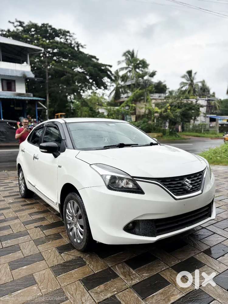 2017 Maruti Suzuki Baleno Alpha Diesel  Pearl White  91,000 Km  Sho