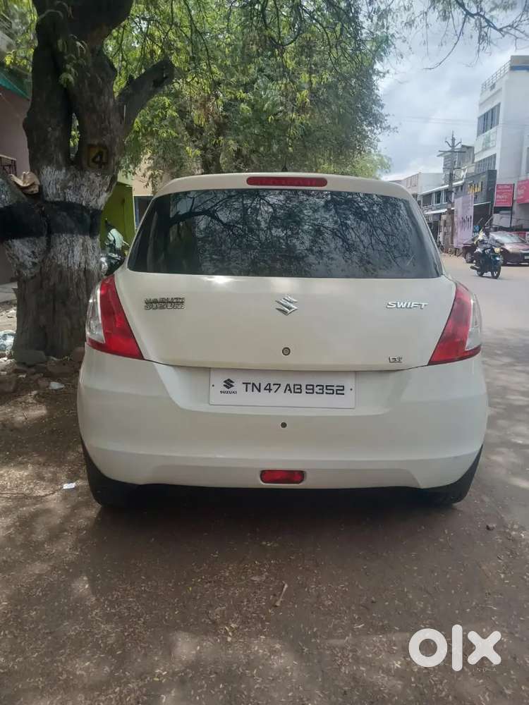 Maruti Suzuki Swift 2011 Diesel 145000 Km Driven