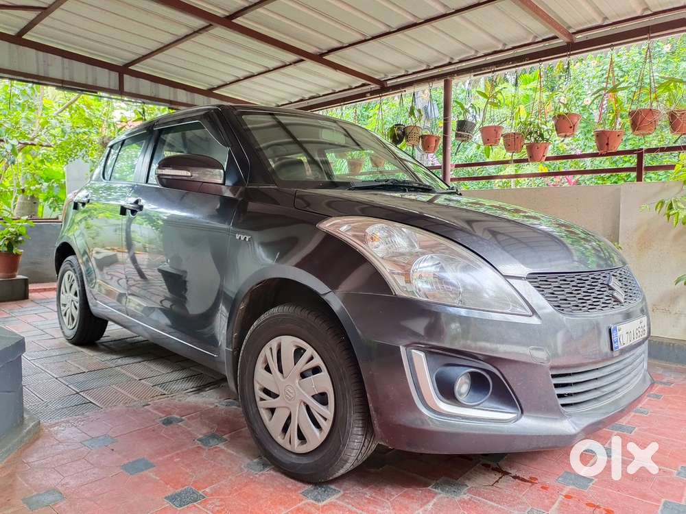 Maruti Suzuki Swift Vxi &ndash; 2015  Granite Grey  57,000 Km