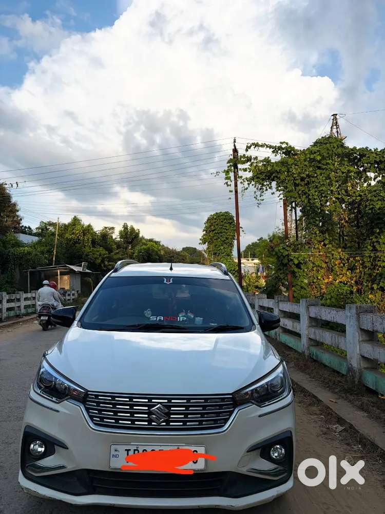 Maruti Ertiga Vxi Cng 2023